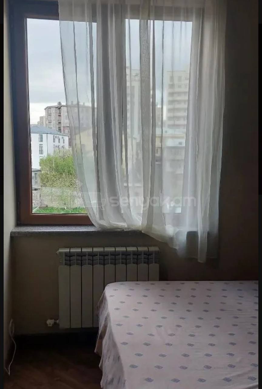 2 Սենյականոց Բնակարան Նորակառույցում, 47քմ, 10/16 հարկ, Կապիտալ Վերանորոգված, Կահավորված, Արևկող