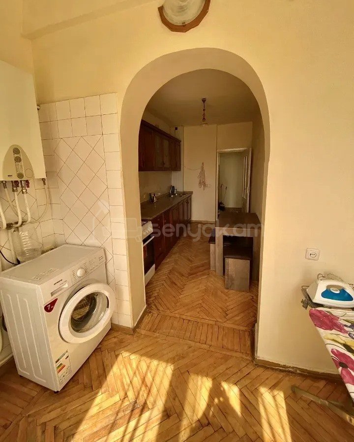 3 Սենյականոց Բնակարան, 67քմ, 4/9 հարկ, Կապիտալ Վերանորոգված