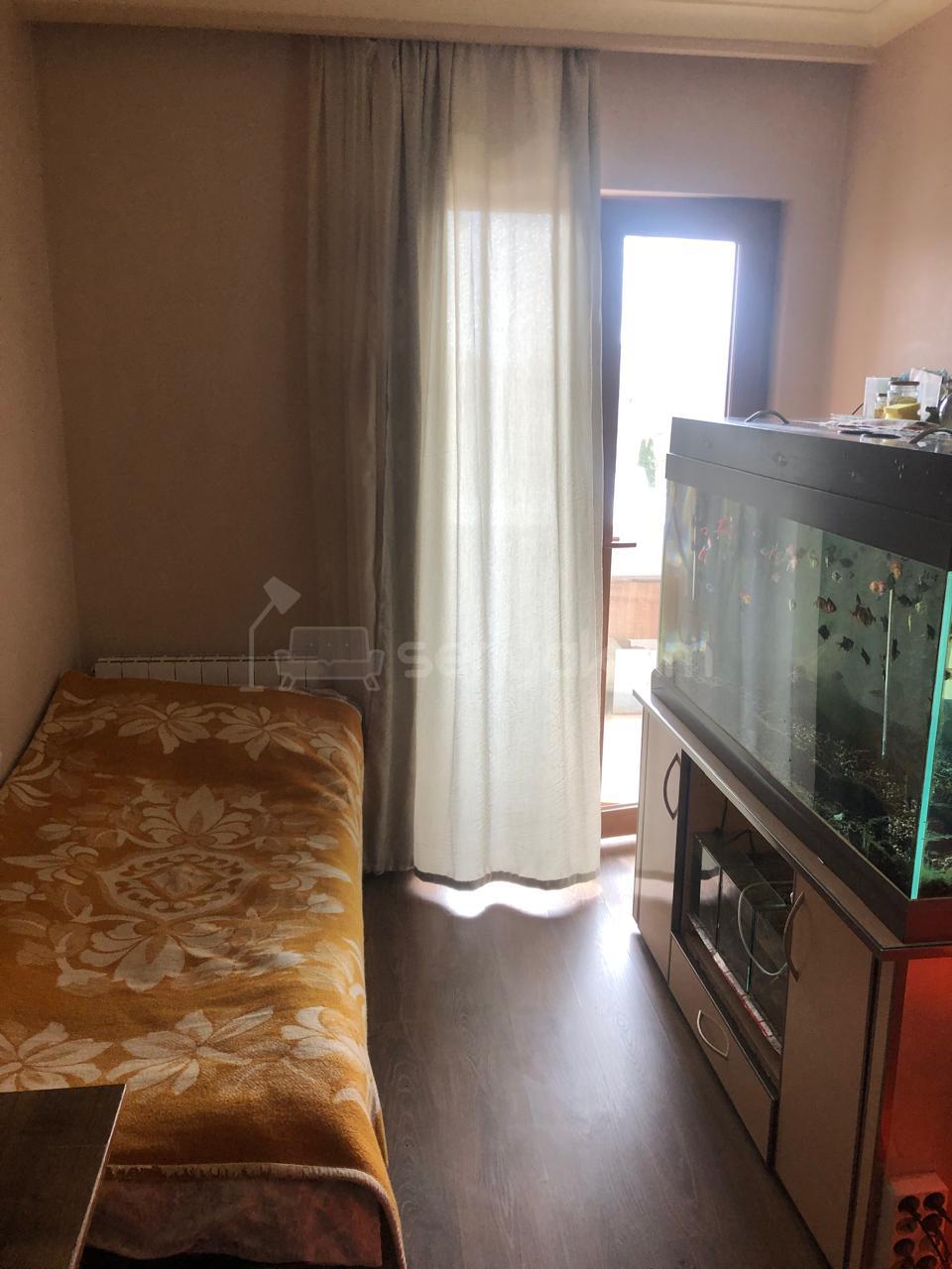 3 Սենյականոց Բնակարան, 97քմ, 3/9 հարկ, Նորմալ Վիճակում