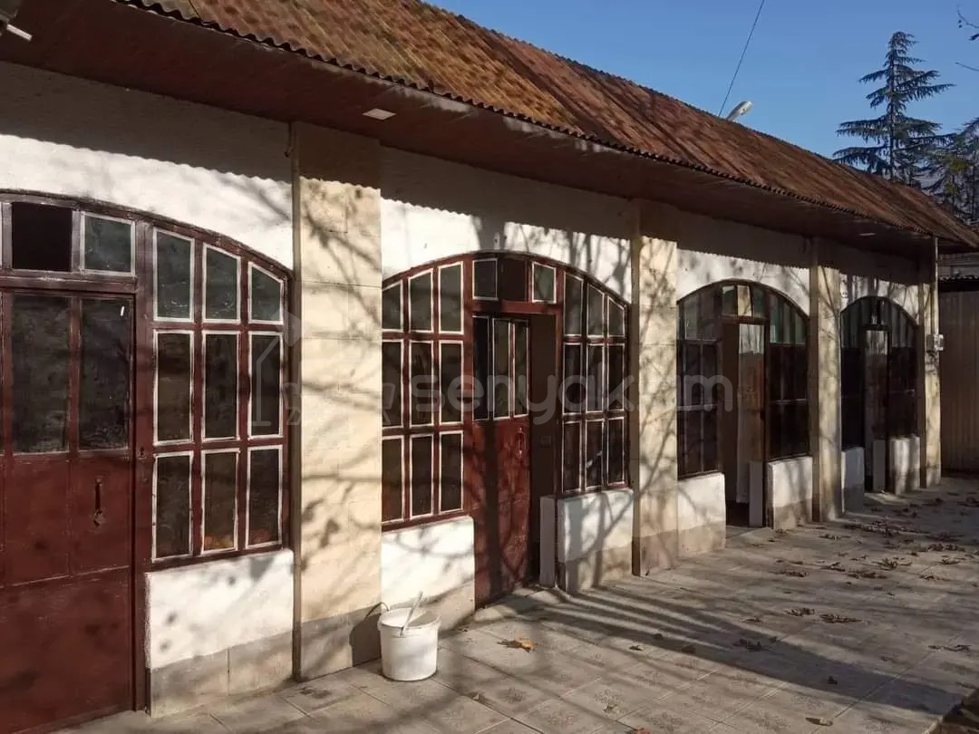 Կոմերցիոն Տարածք, 1000քմ