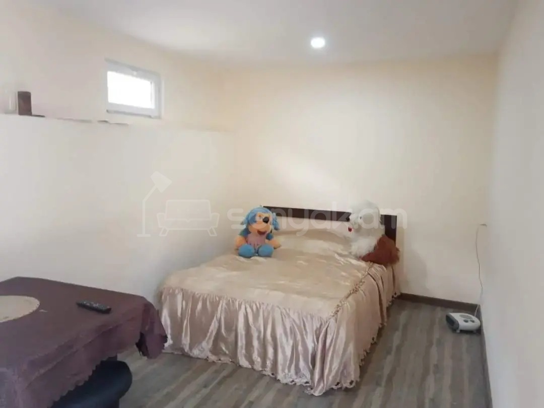 Կոմերցիոն Տարածք, 1000քմ