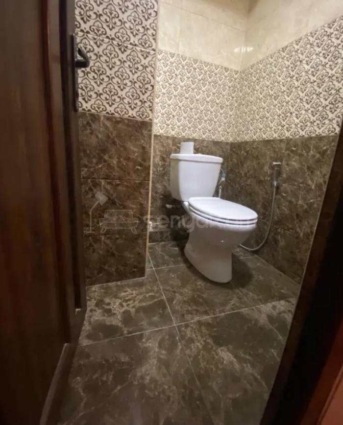 2 Սենյականոց Բնակարան, 60քմ, 1/16 հարկ, Կապիտալ Վերանորոգված, Կահավորված, Արևկող