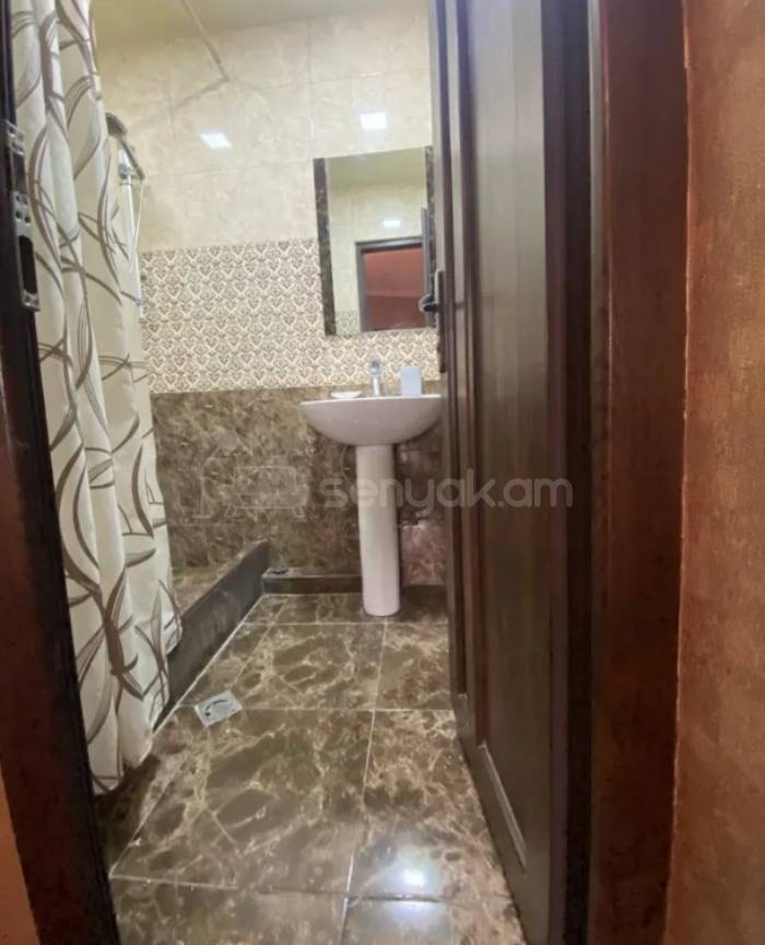2 Սենյականոց Բնակարան, 60քմ, 1/16 հարկ, Կապիտալ Վերանորոգված, Կահավորված, Արևկող
