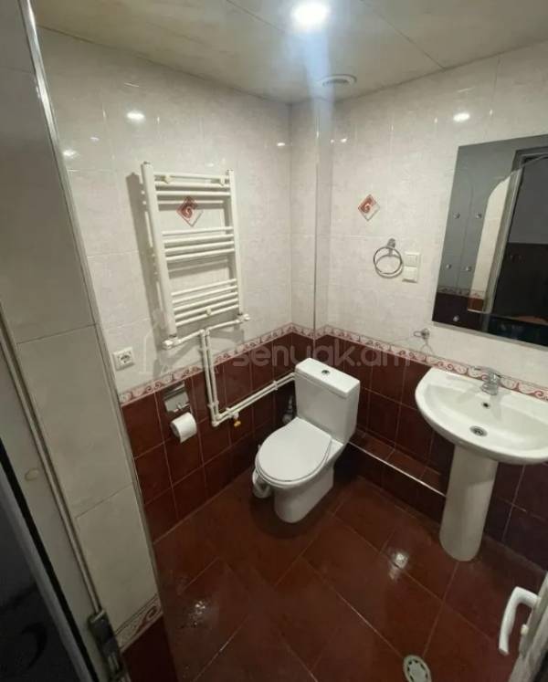 2 Սենյականոց Բնակարան Քարե Շենքում, 60քմ, 4/4 հարկ, Դիզայներական Վերանորոգված, Կահավորված, Արևկող
