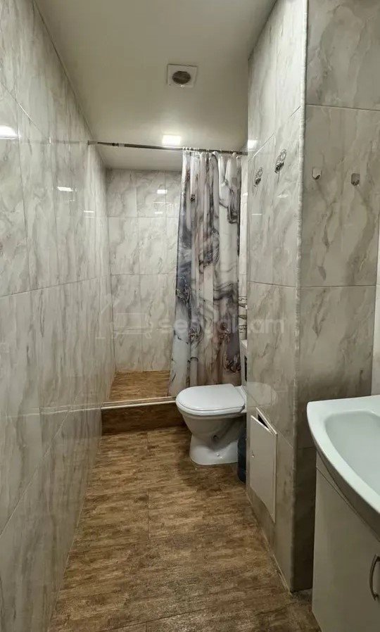 2 Սենյականոց Բնակարան, 43քմ, 1/9 հարկ, Կապիտալ Վերանորոգված