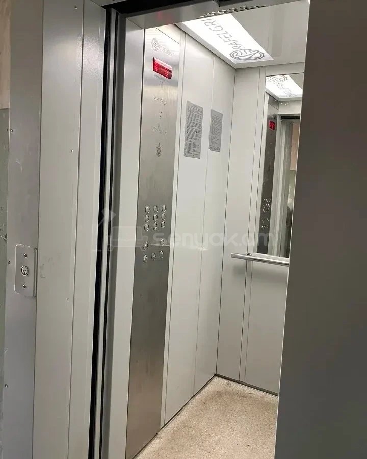 2 Սենյականոց Բնակարան, 68քմ, 8/9 հարկ, Կոսմետիկ Վերանորոգված, Կահավորված