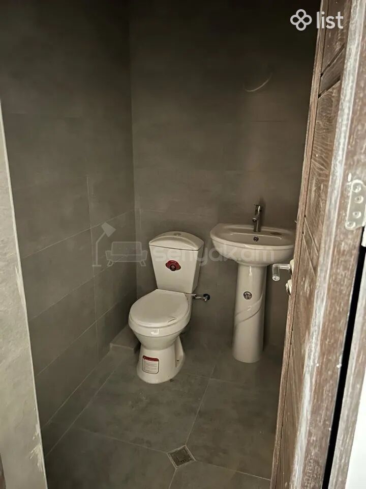 3 Սենյականոց Բնակարան, 98քմ, 3/8 հարկ, Կապիտալ Վերանորոգված