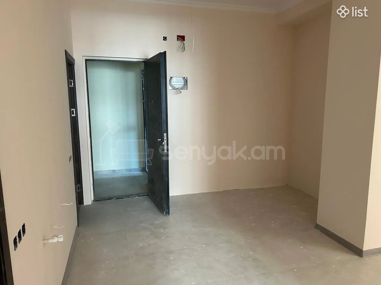 3 Սենյականոց Բնակարան, 98քմ, 3/8 հարկ, Կապիտալ Վերանորոգված