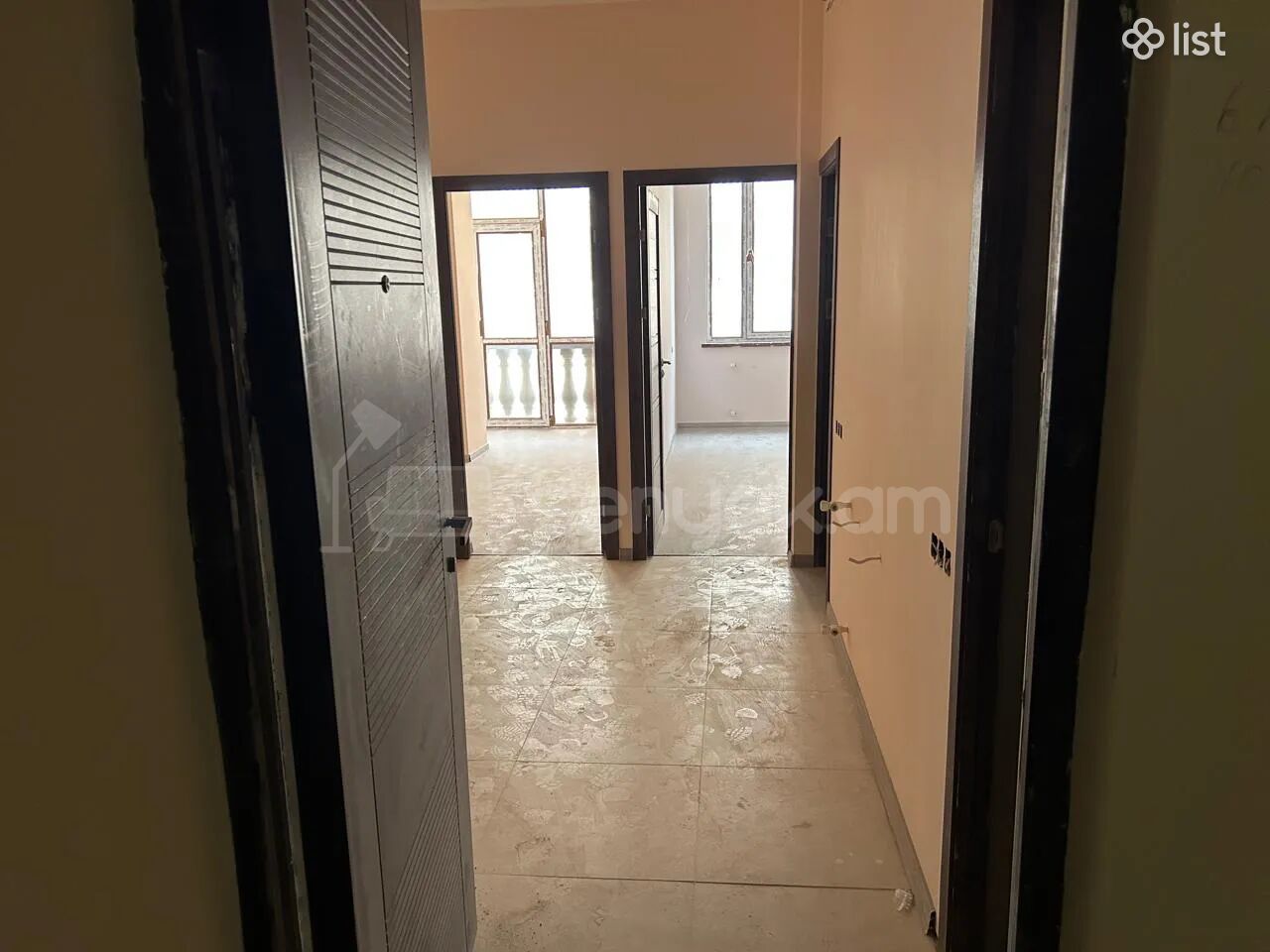 3 Սենյականոց Բնակարան, 98քմ, 3/8 հարկ, Կապիտալ Վերանորոգված