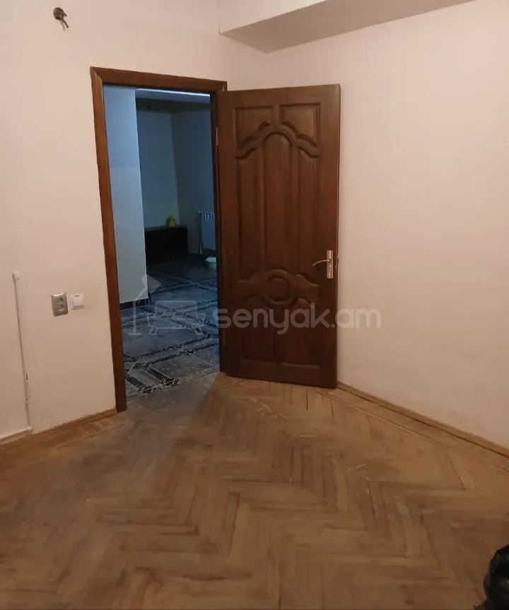 3 Սենյականոց Բնակարան, 78քմ, 12/15 հարկ, Նորմալ Վիճակում, Արևկող