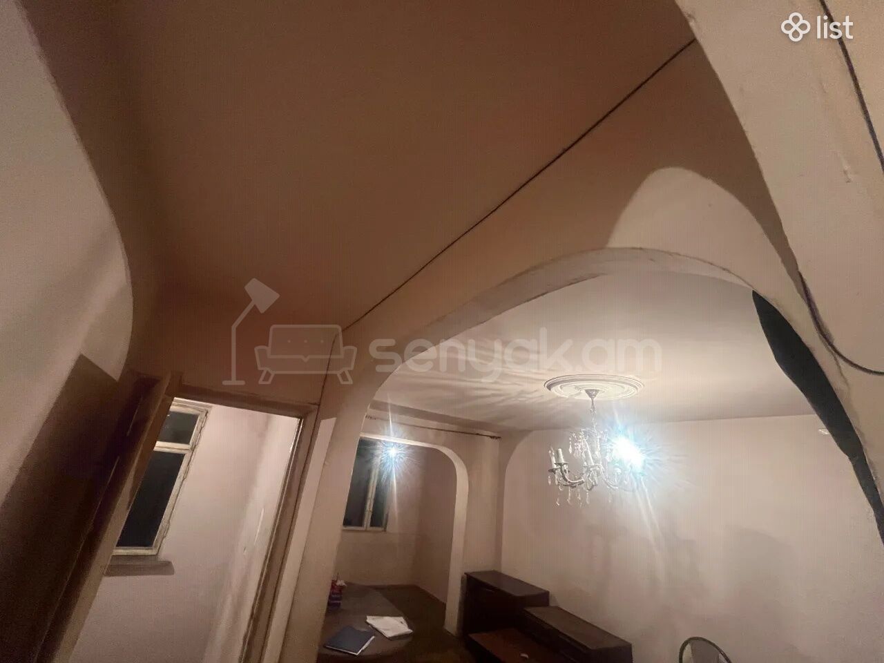2 Սենյականոց Բնակարան, 50քմ, 3/5 հարկ, Պետական Վիճակում