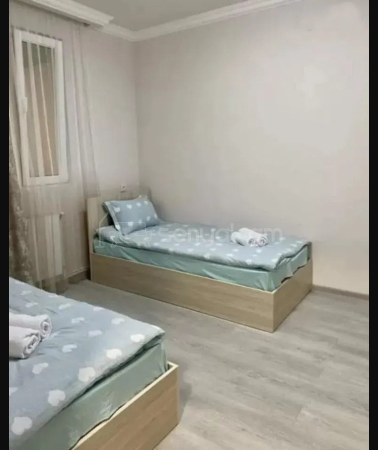 3 Սենյականոց Բնակարան Քարե Շենքում, 60քմ, 2/5 հարկ, Կապիտալ Վերանորոգված, Կահավորված