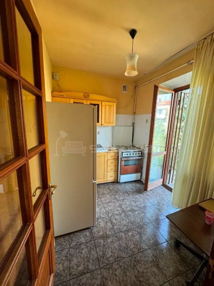 2 Սենյականոց Բնակարան Քարե Շենքում, 56քմ, 4/5 հարկ, Կապիտալ Վերանորոգված, Կահավորված
