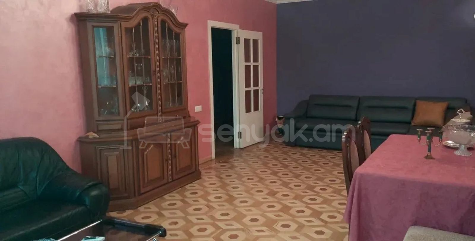 3 Սենյականոց Բնակարան Քարե Շենքում, 76քմ, 2/5 հարկ, Կոսմետիկ Վերանորոգված