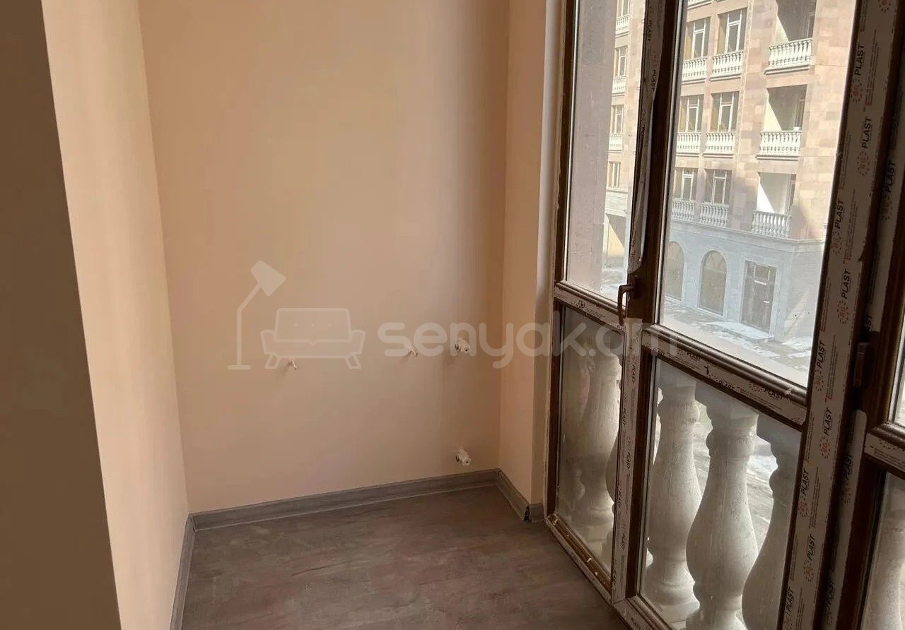 3 Սենյականոց Բնակարան Նորակառույցում, 95քմ, 3/8 հարկ, Կապիտալ Վերանորոգված