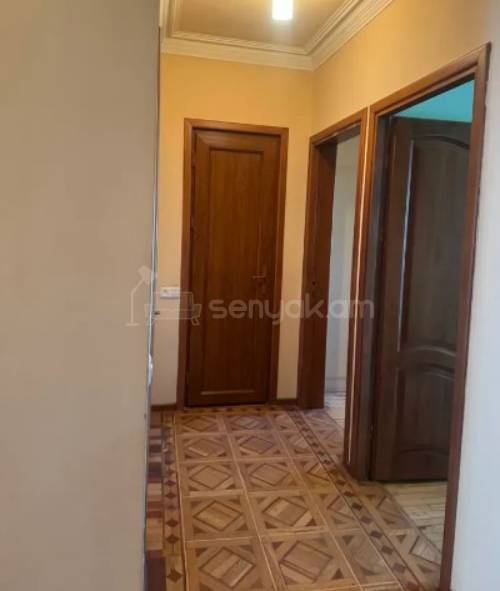 4 Սենյականոց Բնակարան, 100քմ, 4/9 հարկ, Կապիտալ Վերանորոգված, Կահավորված