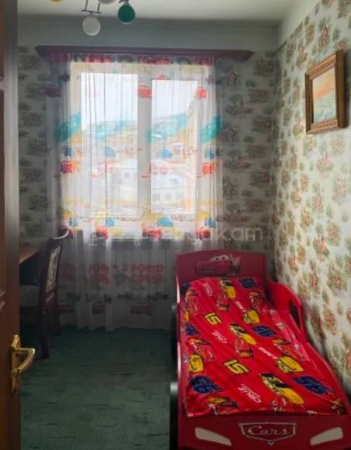 7 Սենյականոց Բնակարան Քարե Շենքում, 110քմ, 5/5 հարկ, Կոսմետիկ Վերանորոգված