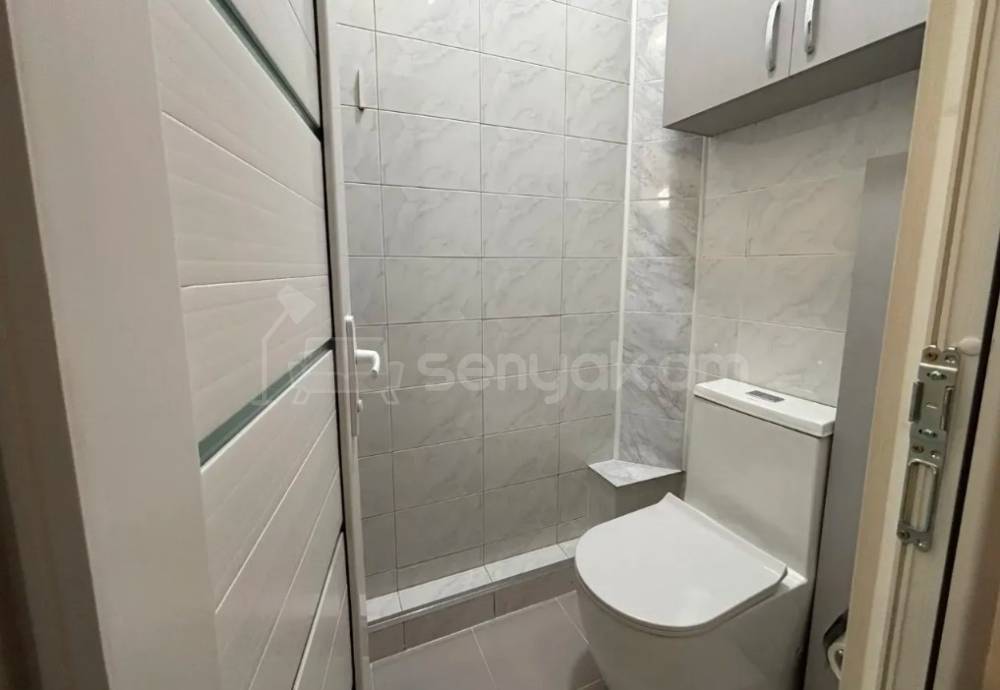 3 Սենյականոց Բնակարան Քարե Շենքում, 80քմ, 5/5 հարկ, Դիզայներական Վերանորոգված, Կահավորված, Արևկող