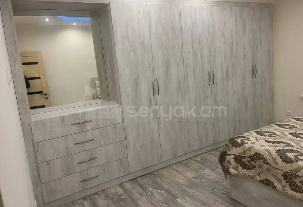 3 Սենյականոց Բնակարան, 96քմ, 1/9 հարկ, Դիզայներական Վերանորոգված, Կահավորված, Արևկող