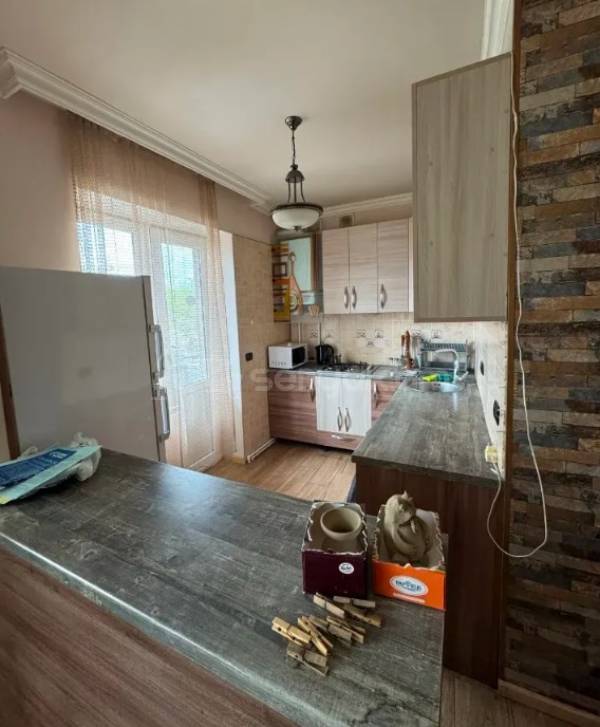 2 Սենյականոց Բնակարան Քարե Շենքում, 55քմ, 4/5 հարկ, Կապիտալ Վերանորոգված, Կահավորված, Արևկող