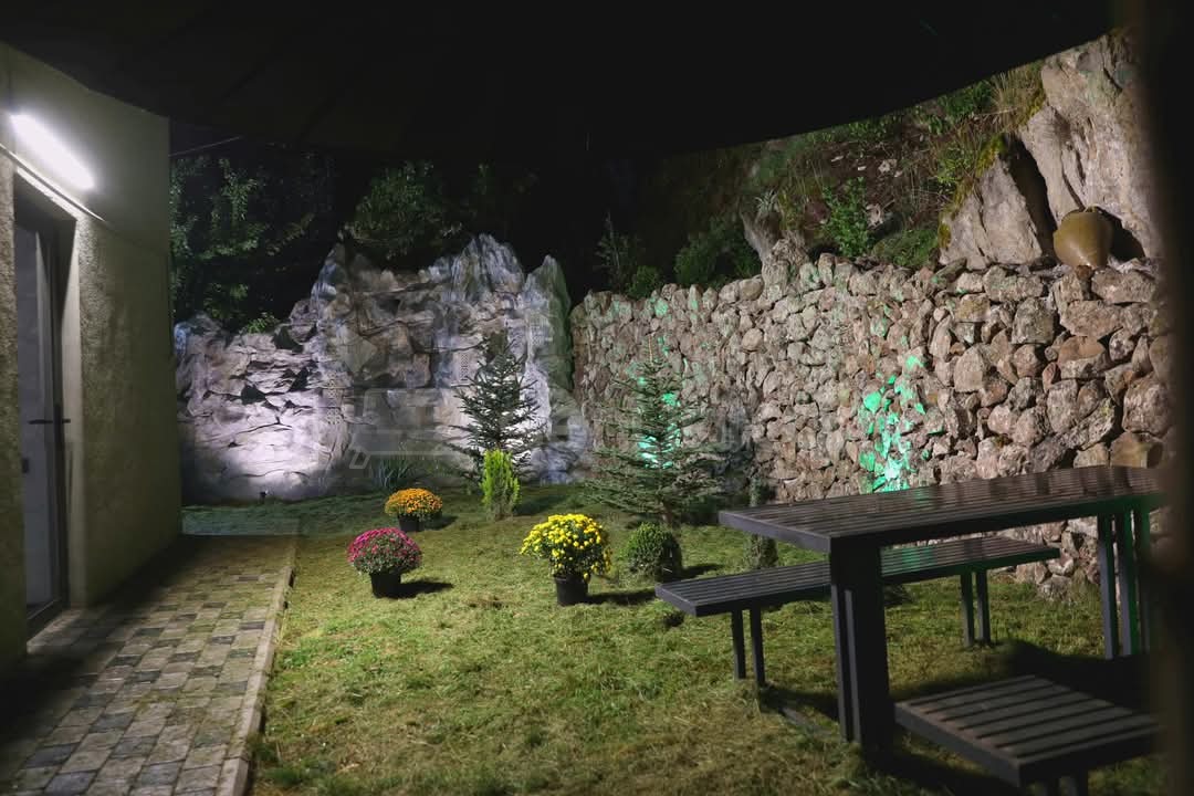 5 Սենյականոց Նորակառույց Շքեղ Առանձնատուն, 200քմ, Լողավազանով