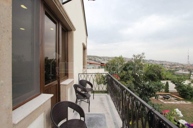 6 Սենյականոց Շքեղ Առանձնատուն, 200քմ, Լողավազանով