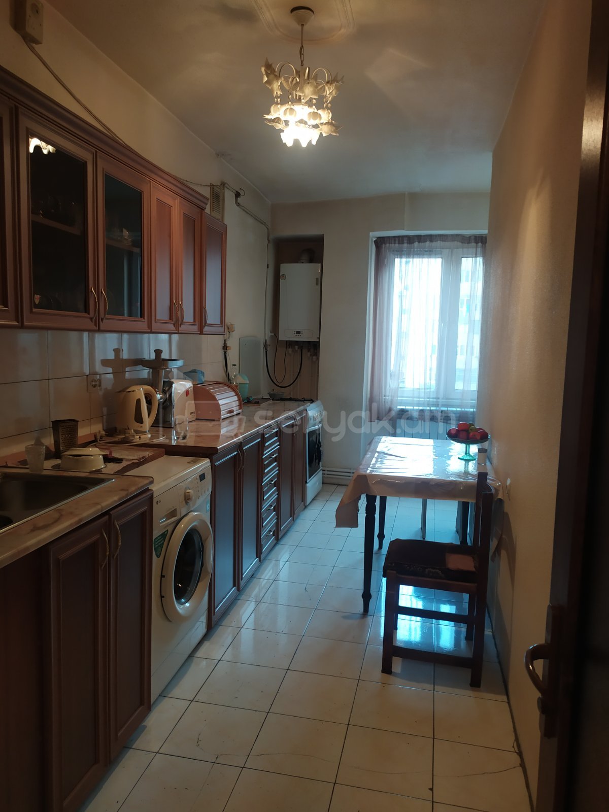 4 Սենյականոց Բնակարան, 87քմ, 4/9 հարկ, Կոսմետիկ Վերանորոգված