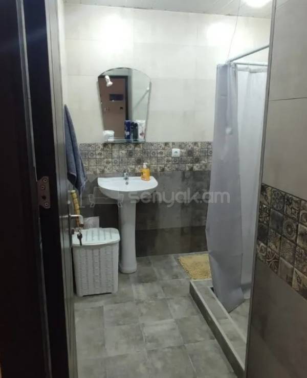 3 Սենյականոց Բնակարան Նորակառույցում, 70քմ, 10/12 հարկ, Կապիտալ Վերանորոգված, Կահավորված, Արևկող
