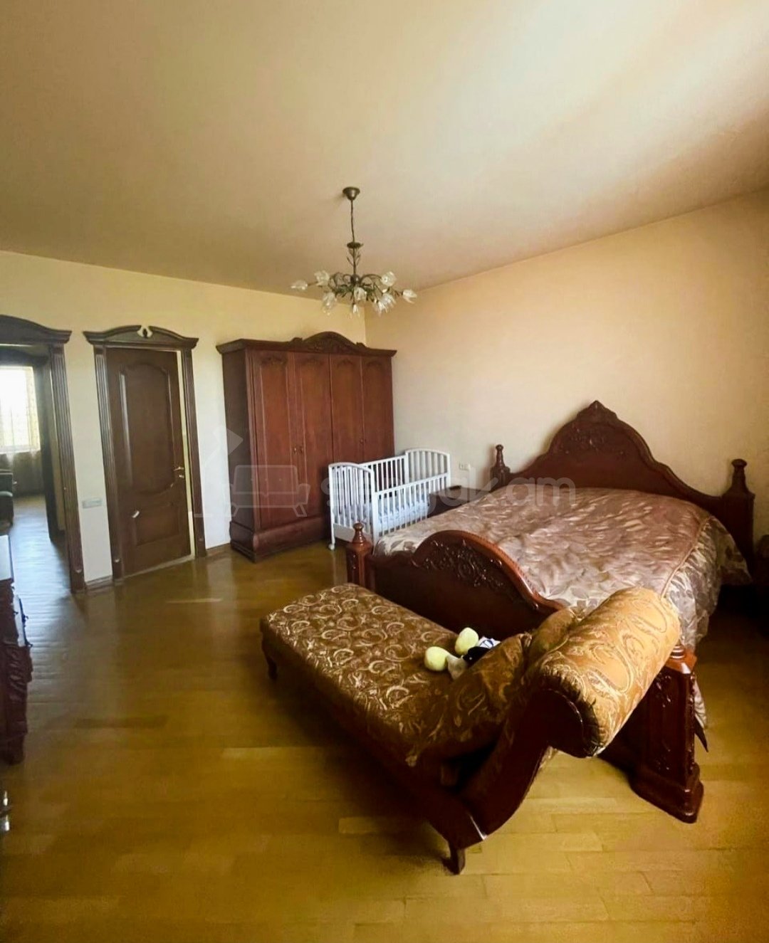 5 Սենյականոց Շքեղ Առանձնատուն, 200քմ, Լողավազանով