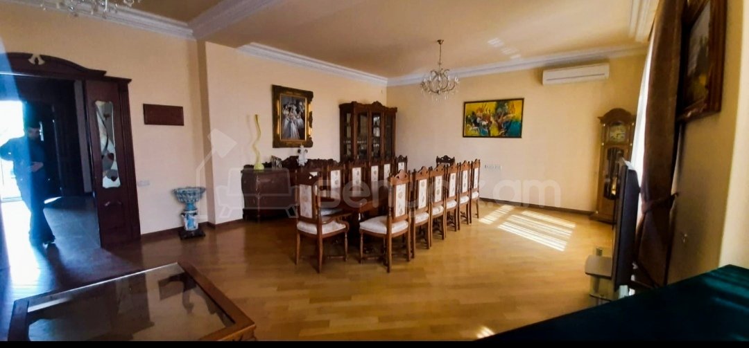 5 Սենյականոց Շքեղ Առանձնատուն, 200քմ, Լողավազանով
