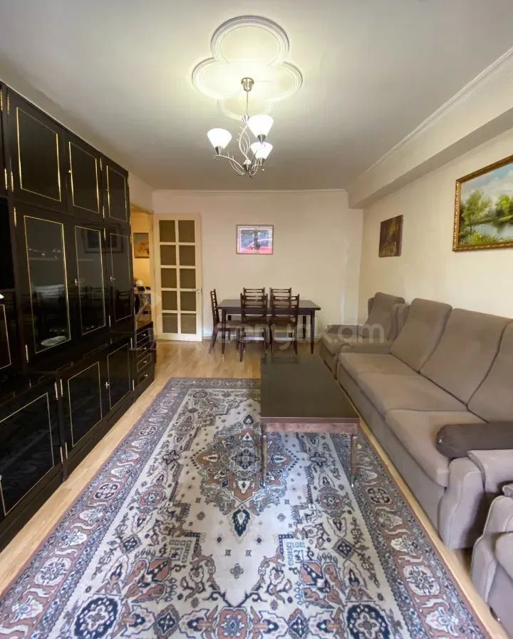 3 Սենյականոց Բնակարան, 70քմ, 1/14 հարկ, Կոսմետիկ Վերանորոգված