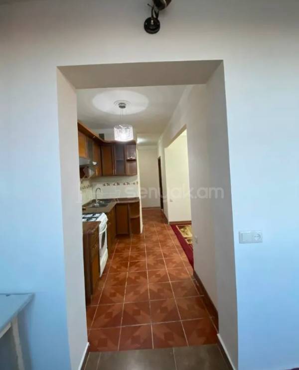 2 Սենյականոց Բնակարան, 48քմ, 7/9 հարկ, Կոսմետիկ Վերանորոգված, Կահավորված, Արևկող