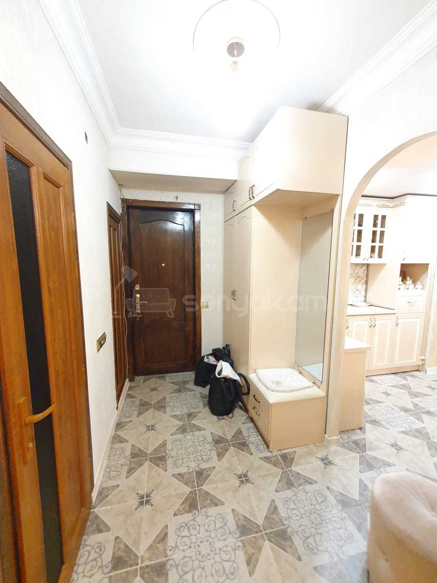 3 Սենյականոց Բնակարան, 65քմ, 7/9 հարկ, Կապիտալ Վերանորոգված, Կահավորված, Արևկող