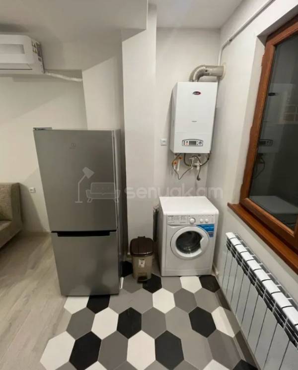 2 Սենյականոց Բնակարան, 42քմ, 2/9 հարկ, Դիզայներական Վերանորոգված, Կահավորված, Արևկող