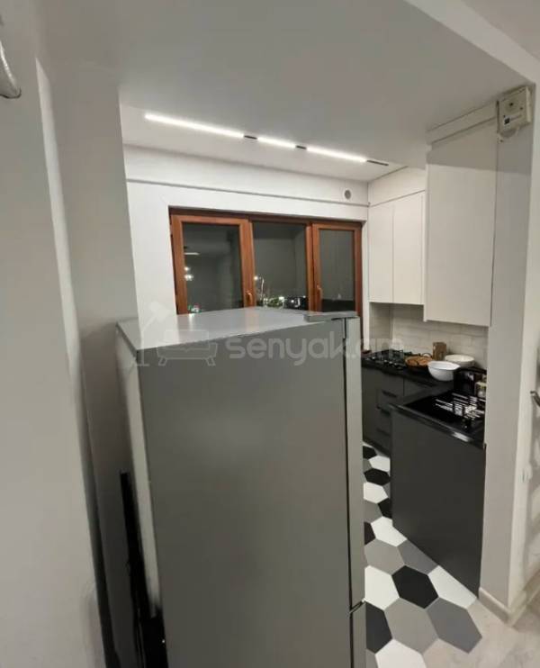 2 Սենյականոց Բնակարան, 42քմ, 2/9 հարկ, Դիզայներական Վերանորոգված, Կահավորված, Արևկող