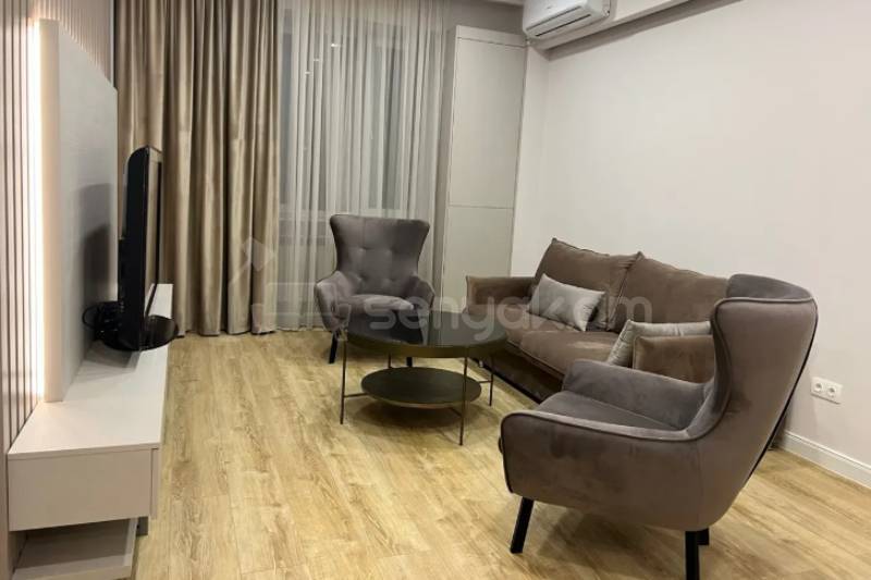 2 Սենյականոց Բնակարան, 60քմ, 7/12 հարկ, Կապիտալ Վերանորոգված, Կահավորված, Արևկող