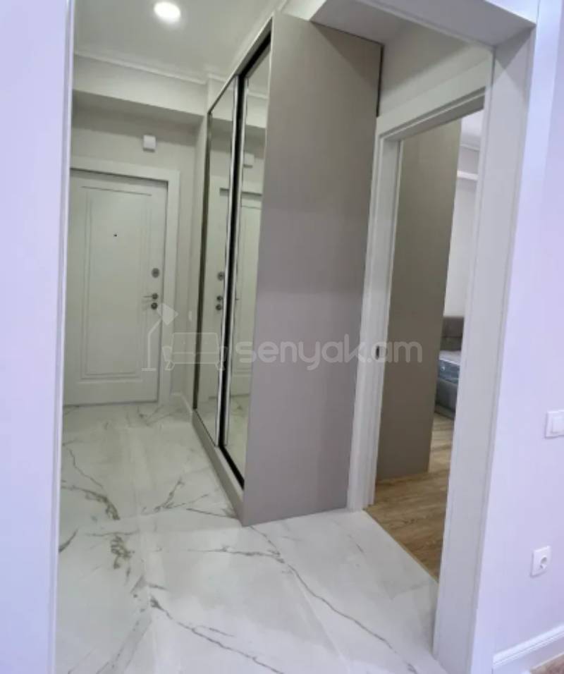 2 Սենյականոց Բնակարան, 60քմ, 7/12 հարկ, Կապիտալ Վերանորոգված, Կահավորված, Արևկող