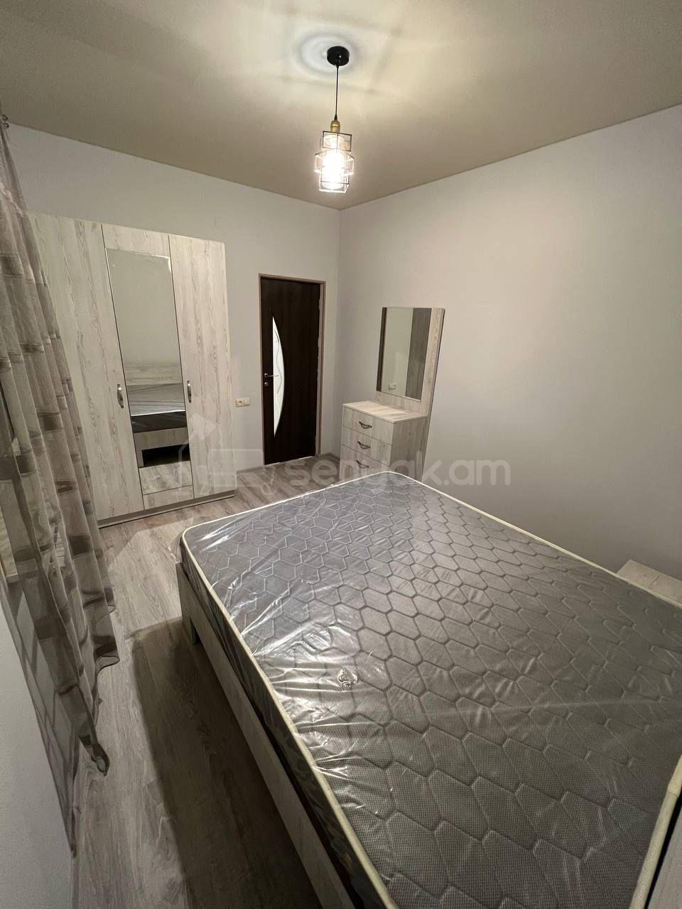 3 Սենյականոց Բնակարան Նորակառույցում, 65քմ, 3/3 հարկ, Կապիտալ Վերանորոգված, Կահավորված, Արևկող