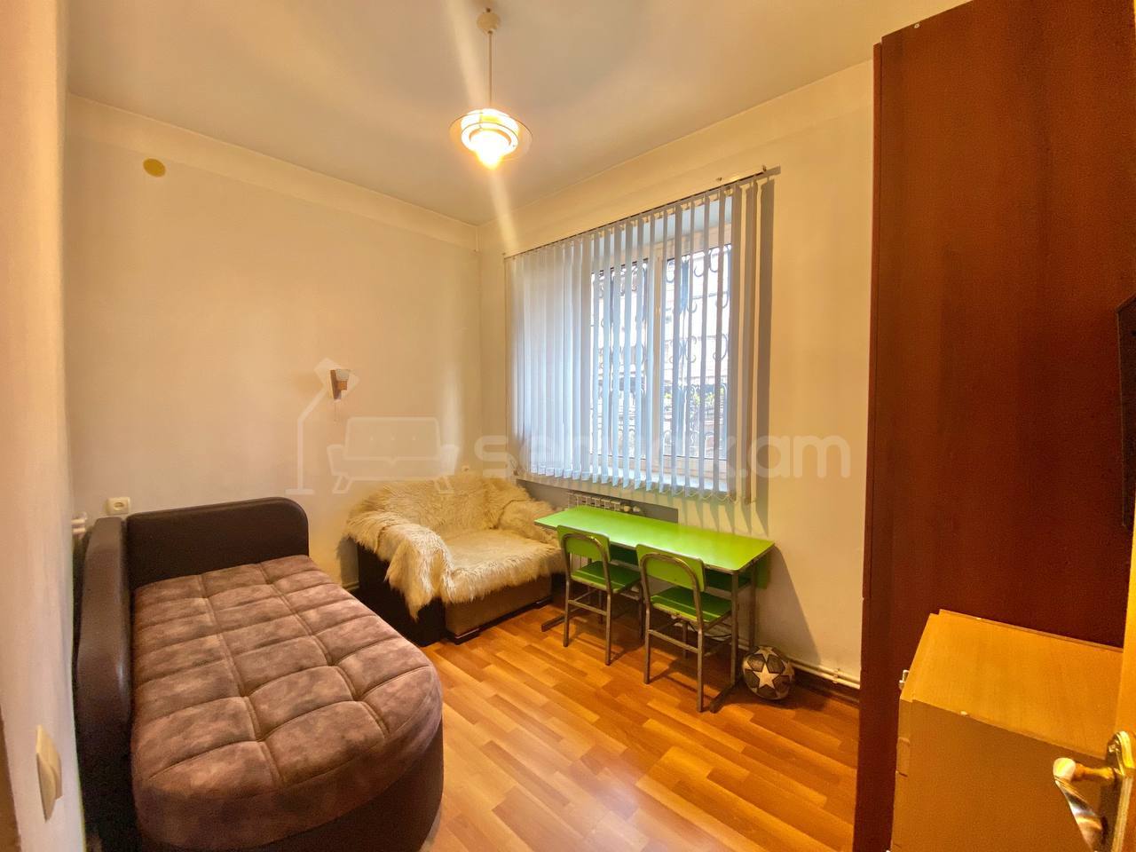 2 Սենյականոց Բնակարան Քարե Շենքում, 45քմ, 1/5 հարկ, Կոսմետիկ Վերանորոգված