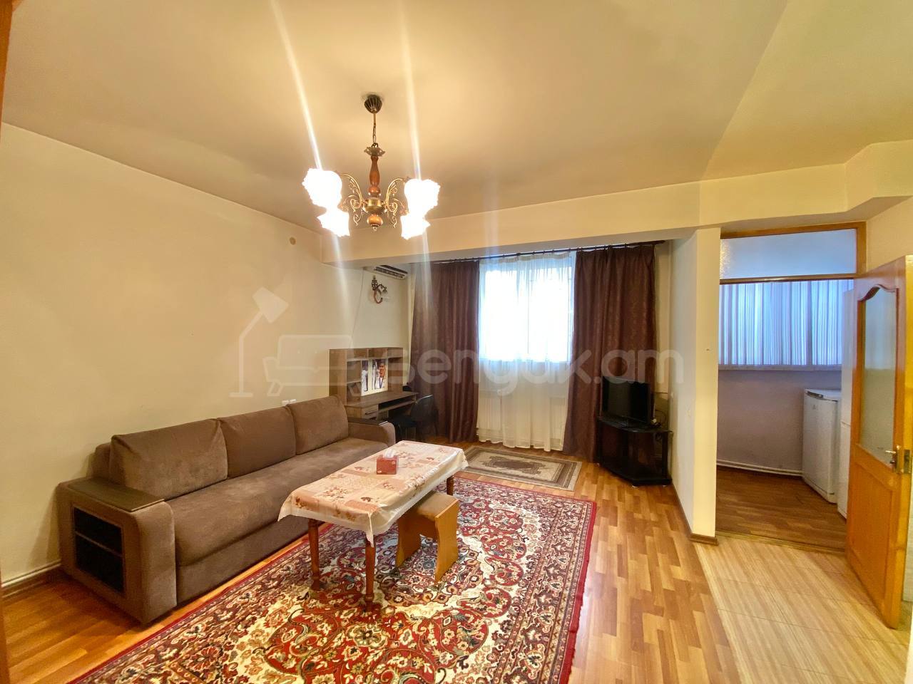 2 Սենյականոց Բնակարան Քարե Շենքում, 45քմ, 1/5 հարկ, Կոսմետիկ Վերանորոգված