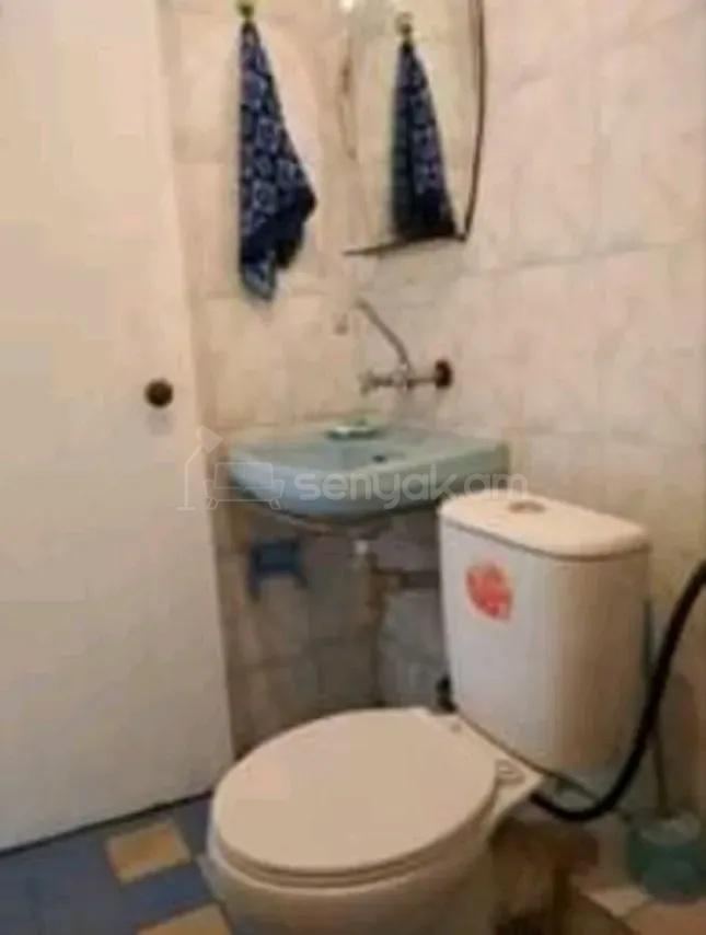 1 Սենյականոց Բնակարան Քարե Շենքում, 35քմ, 2/4 հարկ, Կոսմետիկ Վերանորոգված, Կահավորված