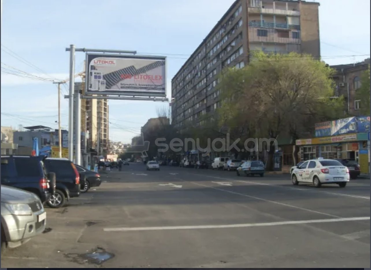 3 Սենյականոց Բնակարան, 80քմ, 9/10 հարկ, Պետական Վիճակում