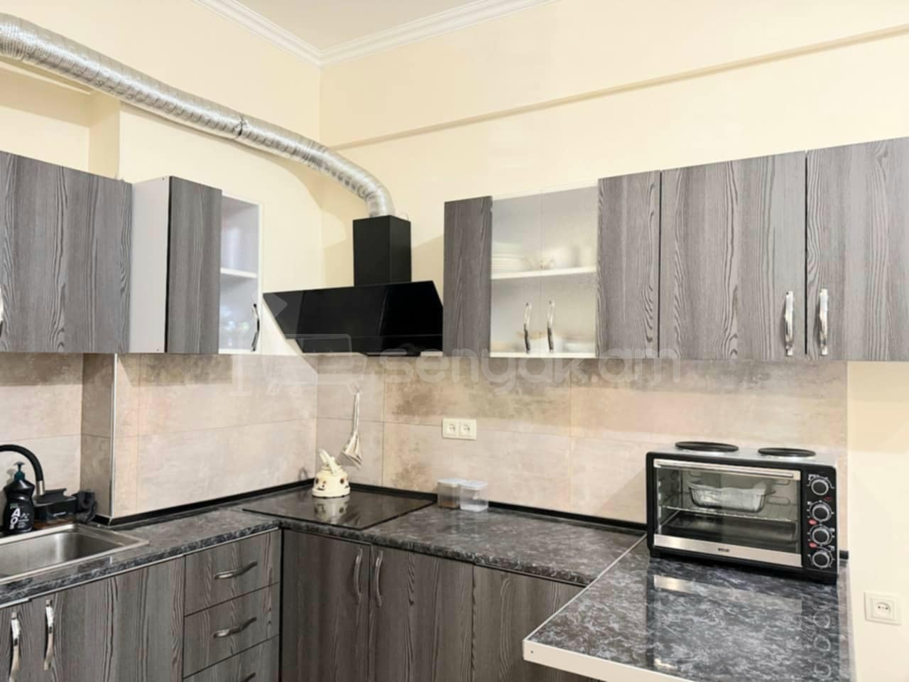 2 Սենյականոց Բնակարան Նորակառույցում, 50քմ, 3/15 հարկ, Կապիտալ Վերանորոգված, Կահավորված, Արևկող