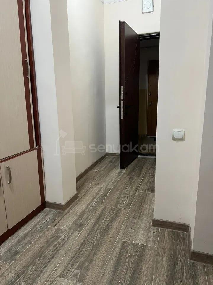 2 Սենյականոց Բնակարան, 63քմ, 3/9 հարկ, Կապիտալ Վերանորոգված, Կահավորված