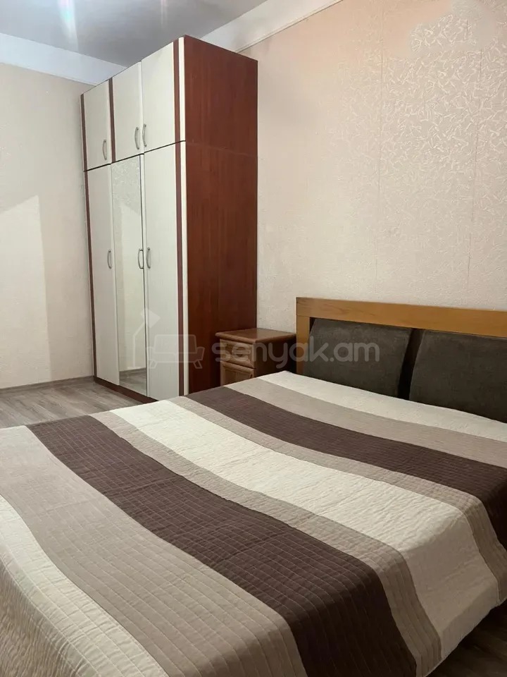 2 Սենյականոց Բնակարան, 63քմ, 3/9 հարկ, Կապիտալ Վերանորոգված, Կահավորված
