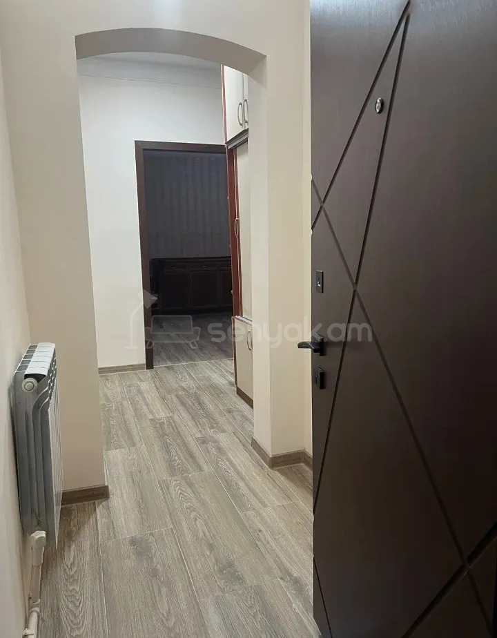 2 Սենյականոց Բնակարան, 63քմ, 3/9 հարկ, Կապիտալ Վերանորոգված, Կահավորված