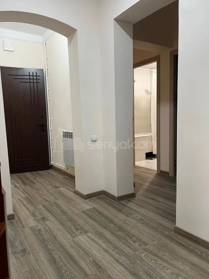 2 Սենյականոց Բնակարան, 63քմ, 3/9 հարկ, Կապիտալ Վերանորոգված, Կահավորված