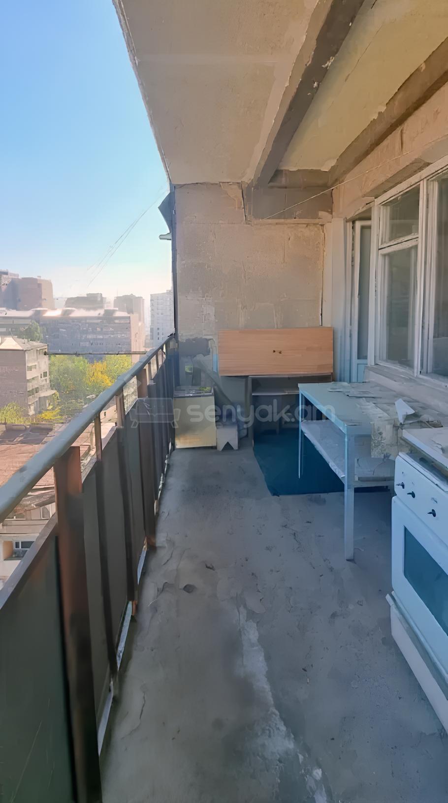 2 Սենյականոց Բնակարան, 74քմ, 10/12 հարկ, Նորմալ Վիճակում, Կահավորված