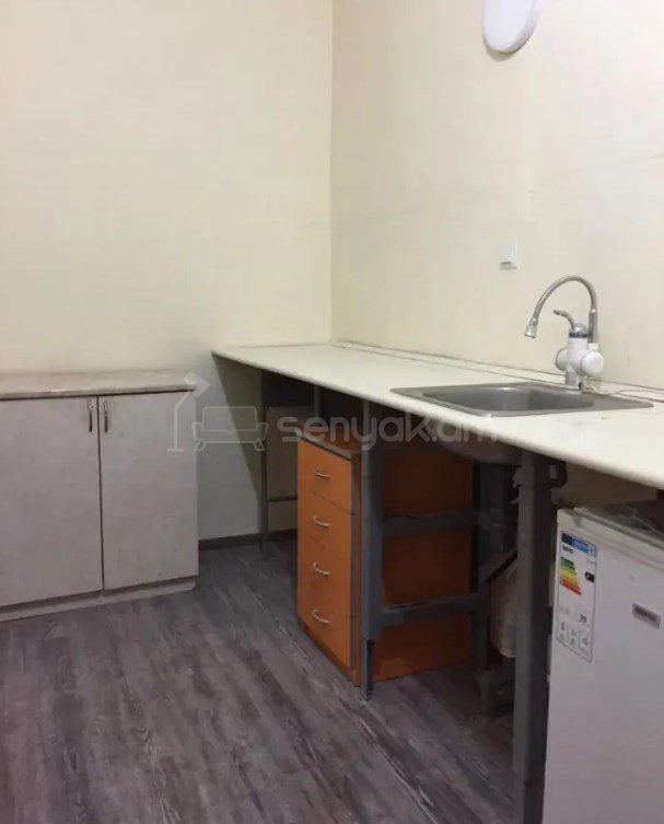Օֆիսային Տարածք, 40քմ, Կապիտալ Վերանորոգված