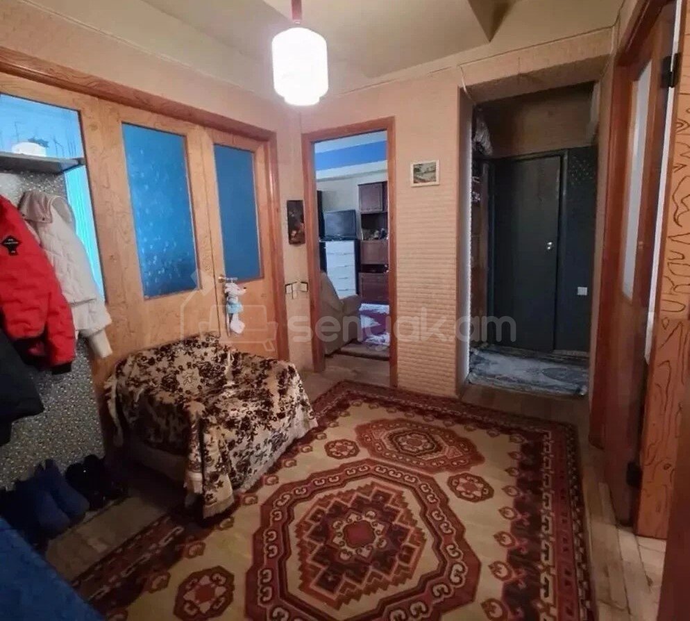 3 Սենյականոց Բնակարան, 93քմ, 6/9 հարկ, Նորմալ Վիճակում